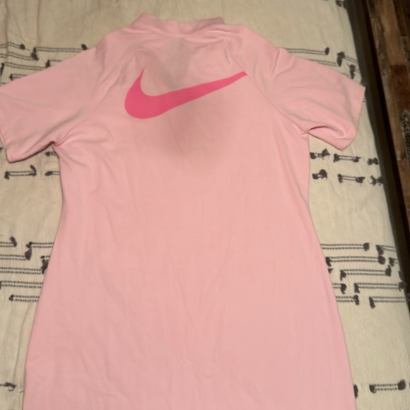 NWT - Picture 2 of 2